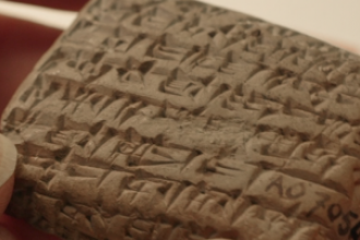 Ainsi parle Târam-Kûbi : mémoires d’outre-tombe d’une femme assyrienne
