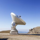 Antenne de l'observatoire NOEMA
