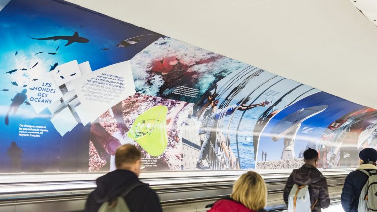 Exhibition "Exploring new worlds" in the Paris metro in 2019
