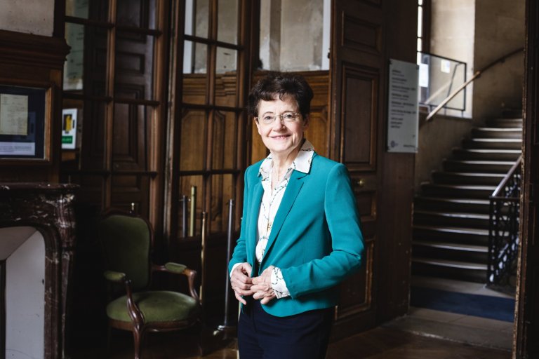 Françoise COMBES Médaille d'or du CNRS 2020