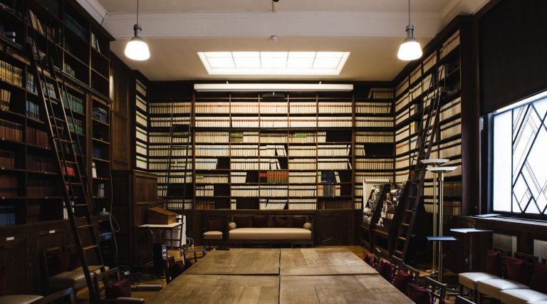 Library of the Institute of Physical and Chemical Biology