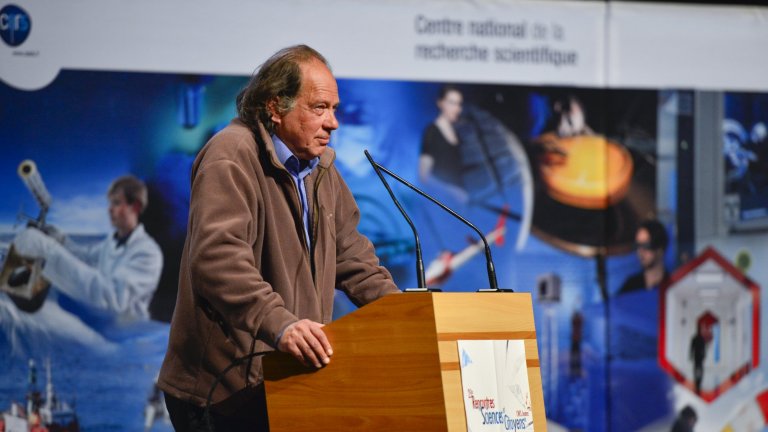 Jean Claude Ameisen en 2015 lors des 25ᵉ Rencontres Sciences et citoyens, organisées par le CNRS.